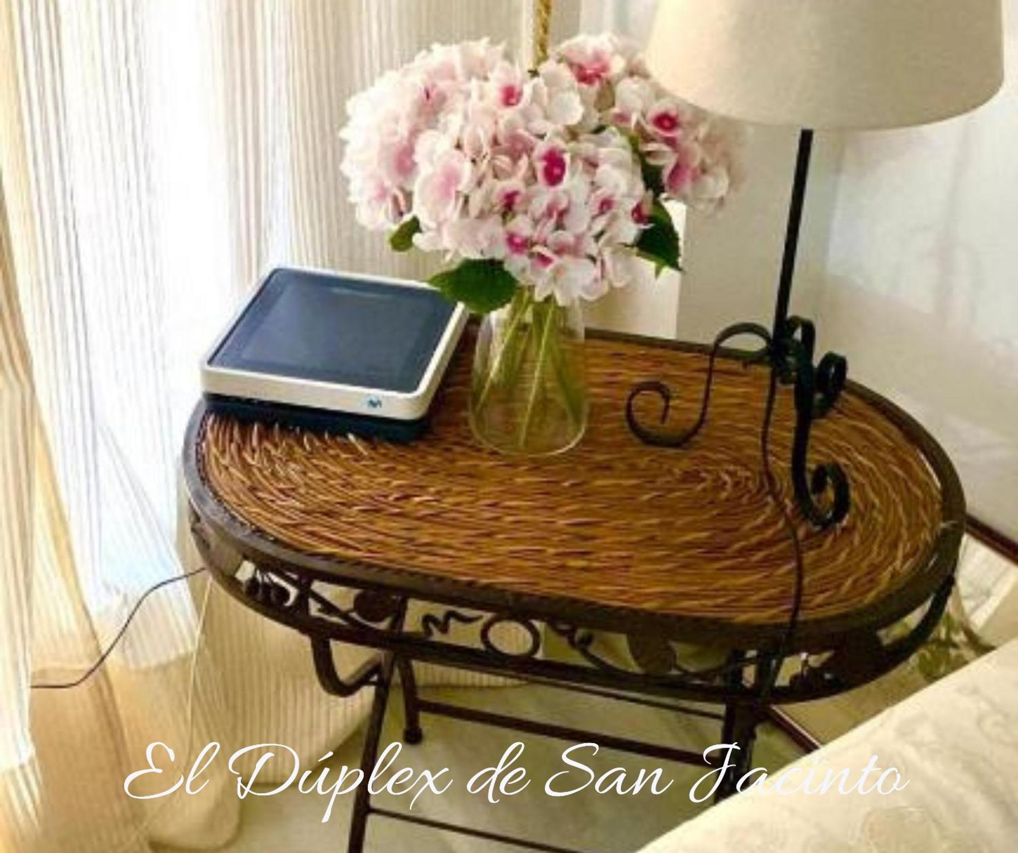 El Duplex De San Jacinto Διαμέρισμα Σεβίλλη Εξωτερικό φωτογραφία