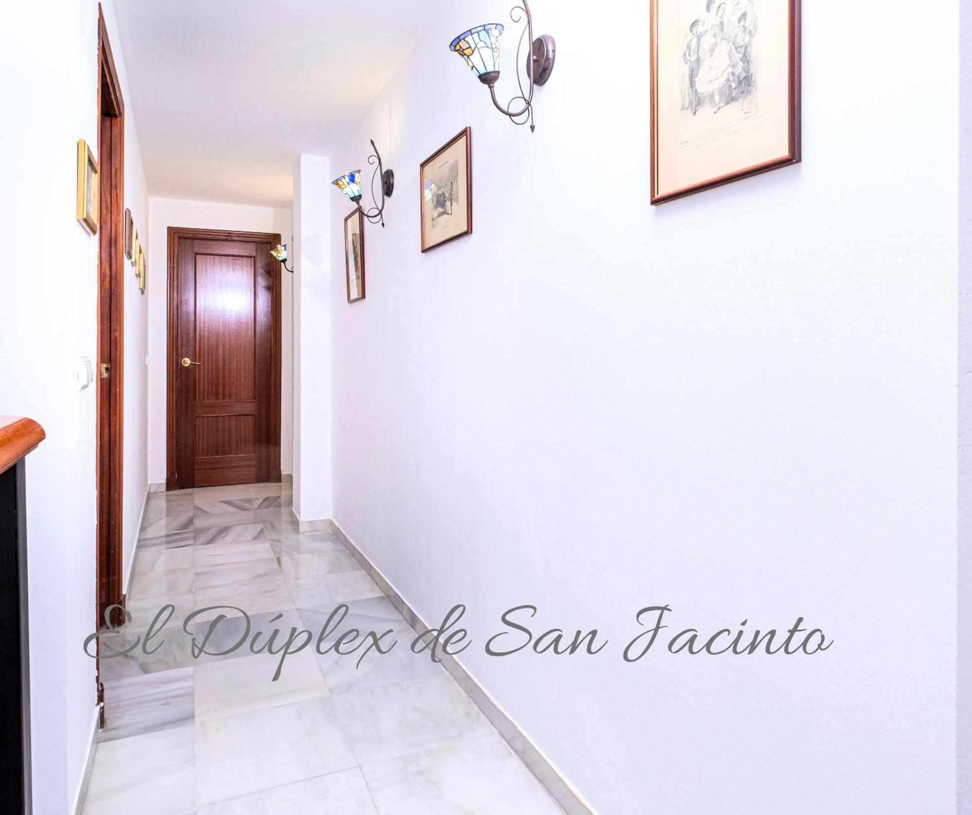 El Duplex De San Jacinto Διαμέρισμα Σεβίλλη Εξωτερικό φωτογραφία