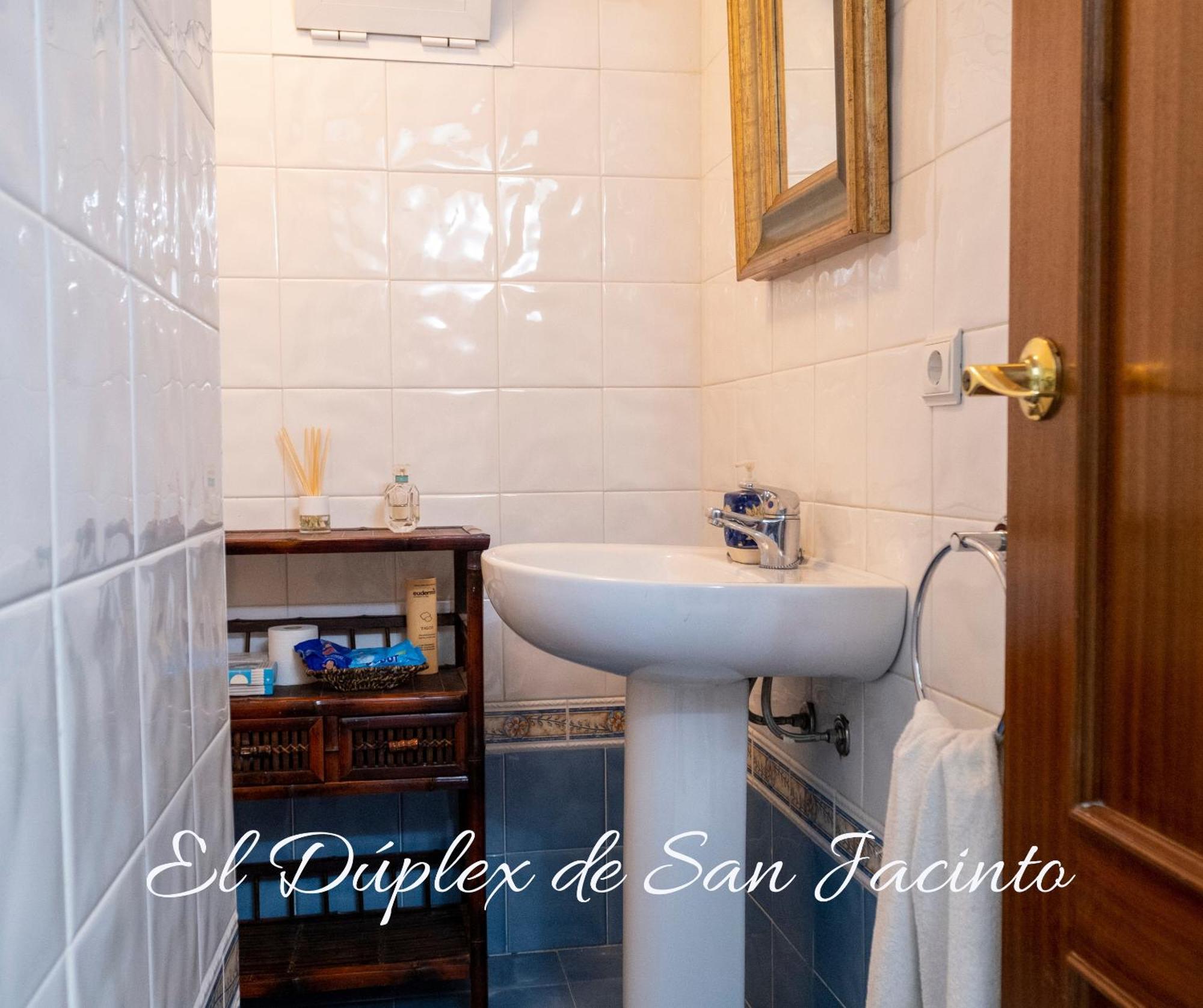 El Duplex De San Jacinto Διαμέρισμα Σεβίλλη Εξωτερικό φωτογραφία